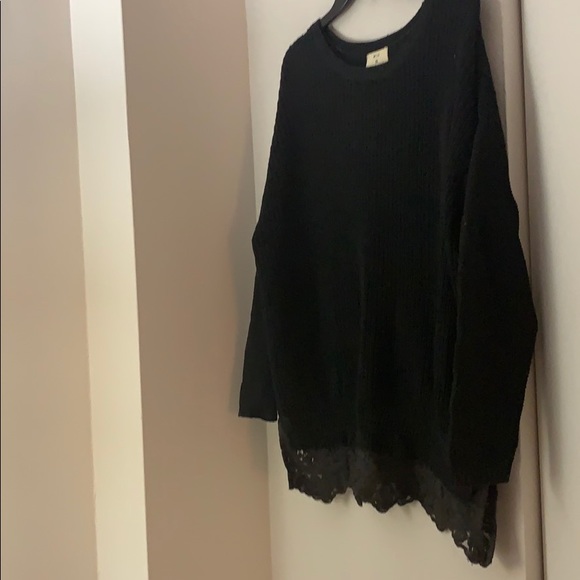 Urban Outfitters Black Knit With Lace Trim Detail - Picture 6 of 8